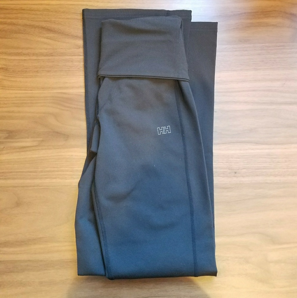 NWOT Helly Hansen fold over yoga pants